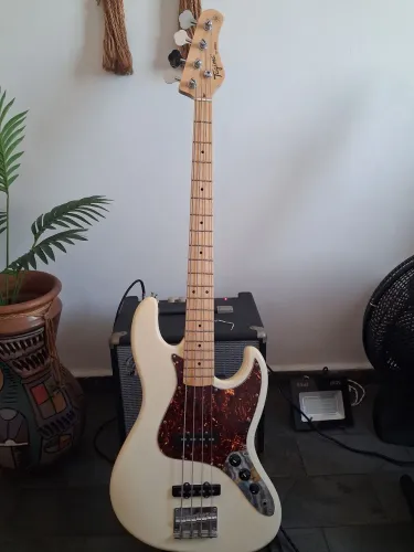 Baixo Tagima TW 73 Captador Dimarzio Ultra Jazz Bridge