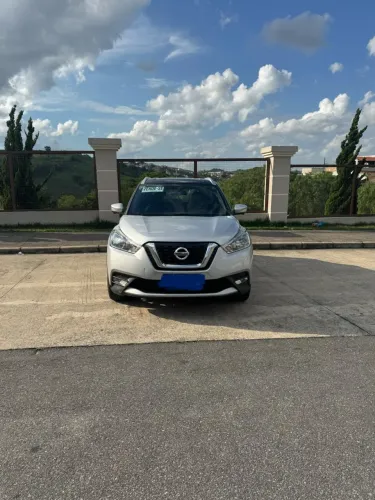 Nissan Kicks SL 1.6 16V Flexstar 5P Aut. 2017