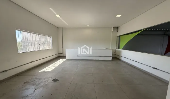 Galpão comercial para venda ou locação no Centro - Osasco km18