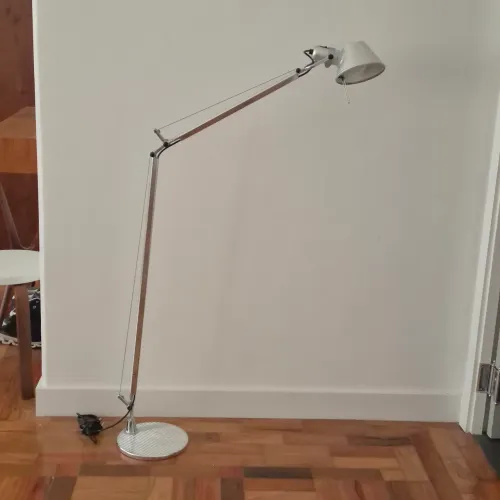 Luminária de piso Artemide Tolomeo Lettura