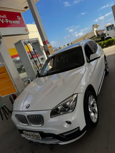 BMW X1 Sdrive 20I X-line 2.0 TB Active Flex 2015