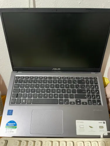 Notebook Asus X515KA-BR309WS - R$ 850 (Oportunidade Rápida)