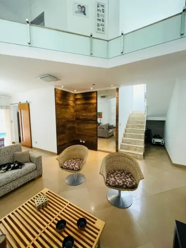 linda casa para venda no condomínio Real Park