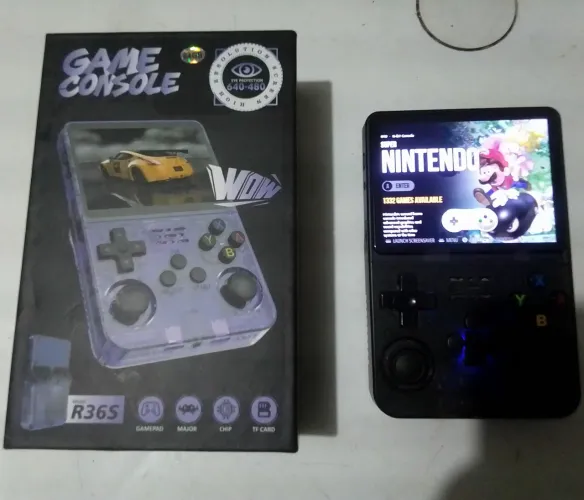 Console mini game R36S
