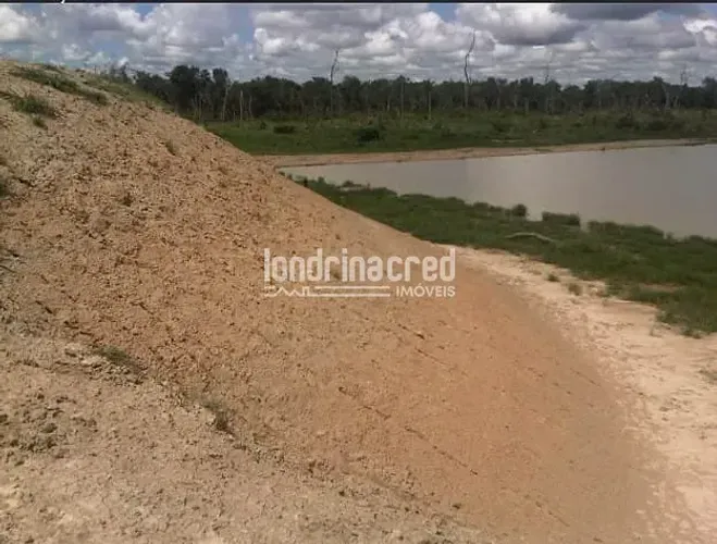 Fazenda à Venda no Paraguai por 900 dólares por hectare com Alto Potencial Pecuário
