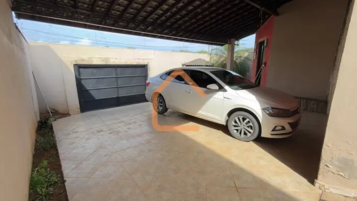 Casa com 3 dormitórios à venda, 195 m² por R$ 750.000,00 - Colina de Santa Barbara - Pouso