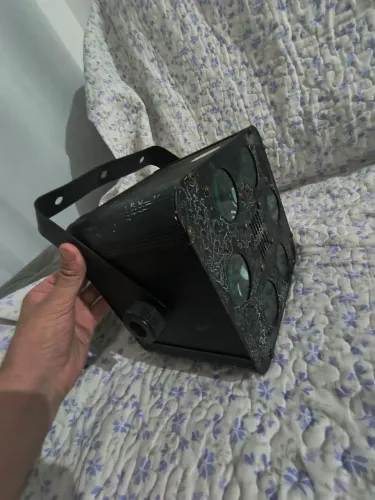 Luz noturna com 19 tipos de efeito e movimentos colorido 