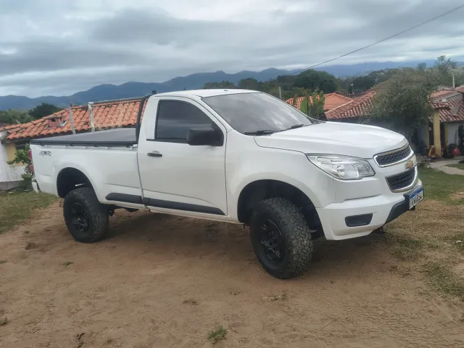 Chevrolet S10 Pick-up LS 2.8 TDI 4X4 CS Diesel 2016