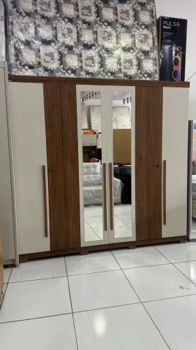 ? GUARDA-ROUPA 6 PORTAS - PEÇA DO MOSTRUÁRIO ?  