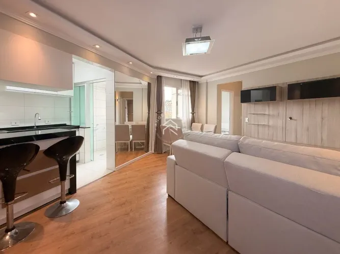 Apartamento Mobiliado com 2 Quartos e 66m² - Hauer