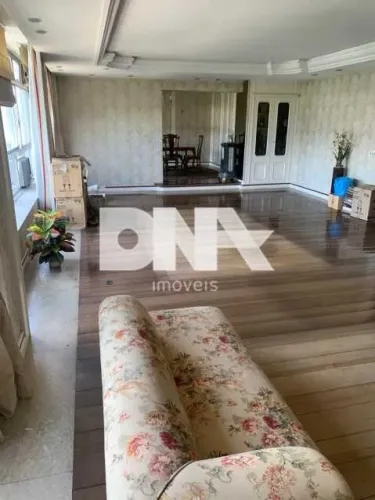 Apartamento : / Residencial / Botafogo