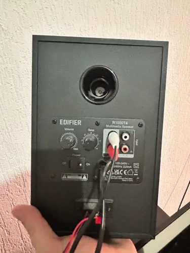 Caixa de som EDIFIER R1000T4