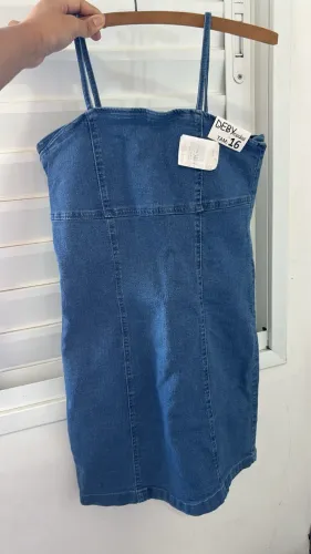 Vestido jeans infantil tamanho 16