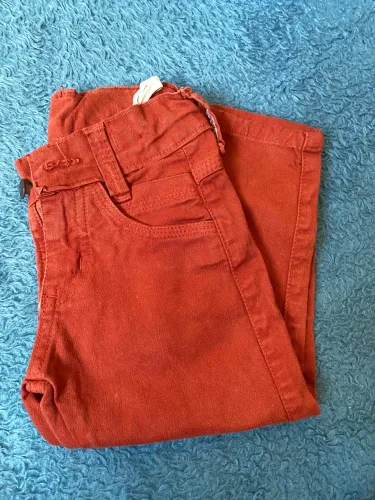 Lote de roupa e sapato infantil