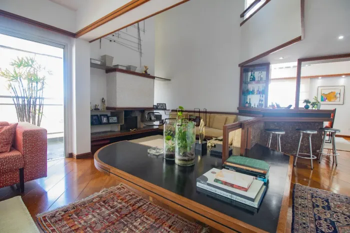 Venda Cobertura 4 Dormitórios - 463.79 m² Bela Vista