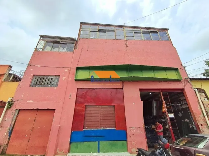 galpão no Bairro Bonfim em Belo Horizonte
