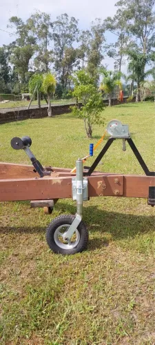 Carretinha de encalhe 19 pés