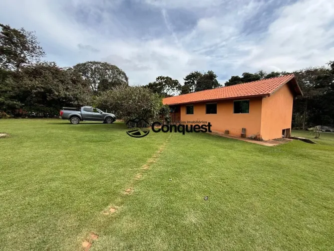 LINDA CHÁCARA EM BRUMADINHO - DIVISA - IGARAPÉ | 5.700 m² | 7 QUARTOS | PISCINA | ÁREA DE 