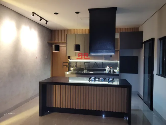 Casa para venda com 168 m² e 3 quartos, sendo 1 suíte, na Vila Santa Inês, Bauru - SP