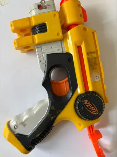 NERF Lançador N-Strike (Sem Acessórios)