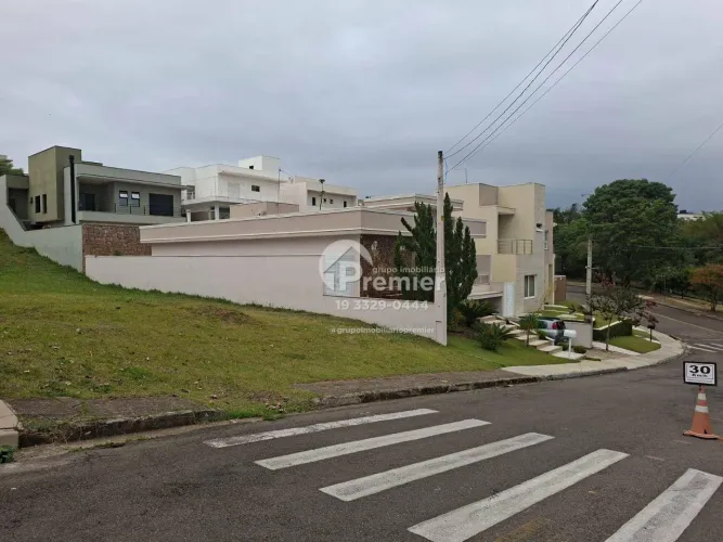 Terreno em Condomínio Fechado de Frente para a Mata no Terra Magna em Indaiatuba