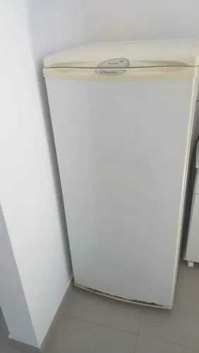 Vendo um freezer