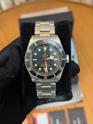Relógio Tudor Black Bay Heritage 41mm