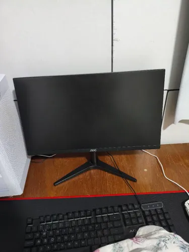 MONITOR AOC 21 POLEGADAS HDMI E VGA. FULL HD BEM NOVO.