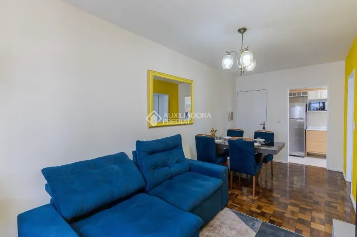 Apartamento no Centro Histórico de Porto Alegre mobiliado