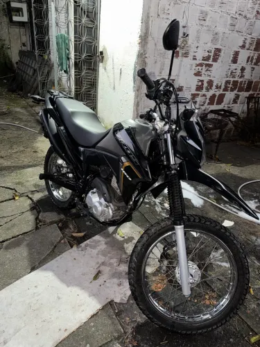 Honda Bros 160 2023- Muito Conservada APENAS 3.144 KM