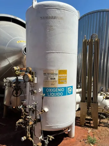 Tanque Criogênico de Pressão Oxigênio Líquido com Vaporizador