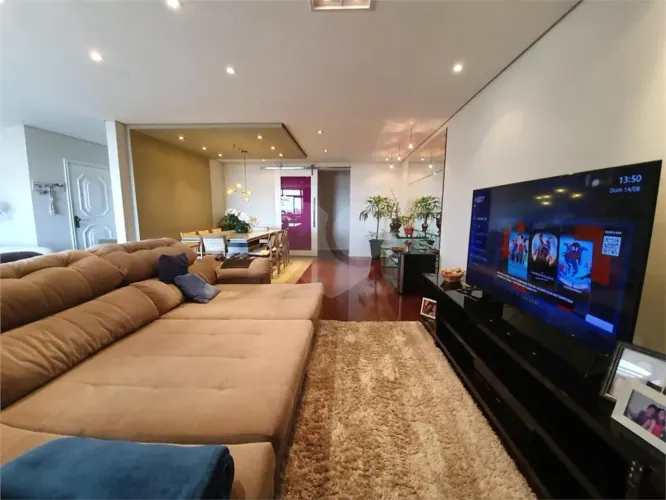 Apartamento à venda com 3 quartos ni Edifício Tarumã em Sorocaba SP