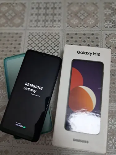 Samsung M12