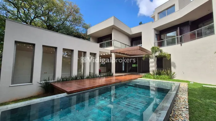 Finalize essa casa com seu estilo