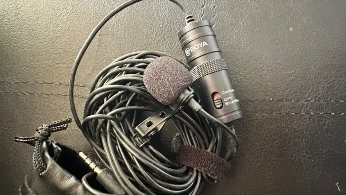 Microfones de lapela