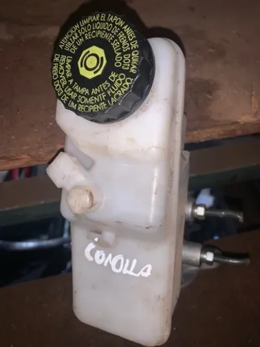 Cilindro mestre COROLLA! SR PEÇAS USADAS!