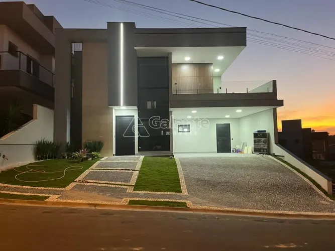 Casa Alto Padrão em Valinhos