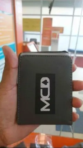 Carteira Estilosa Masculina Nova Leve e Pequena Cabe Aonde Quiser