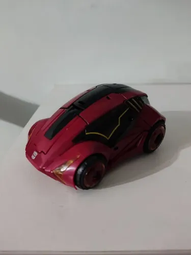 Transformers War for Cybertron Cliffjumper