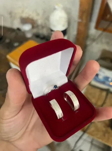 Aliança de Prata Diamantada 2 Frisos