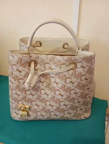 Bolsa MK segunda linha 