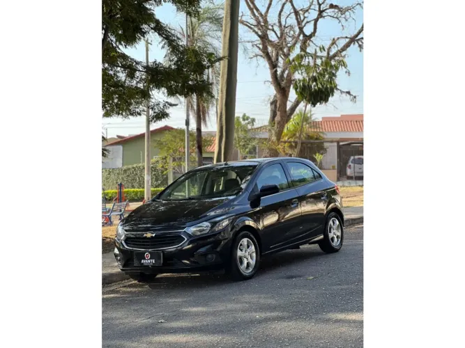 Chevrolet Onix Hatch LT 1.4 8V Flex Mec. 4P 2019