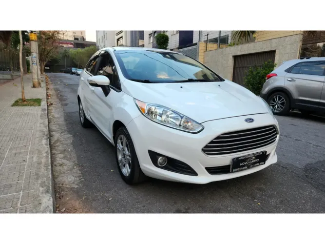 Ford Fiesta Sedan SE 1.6 16V Flex 4P 2016