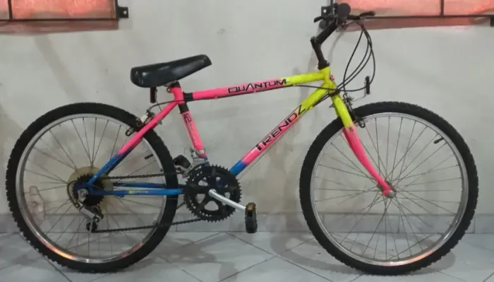 bicicleta pode procurar nao existe outra igual , esta em Curitiba paga no pix 