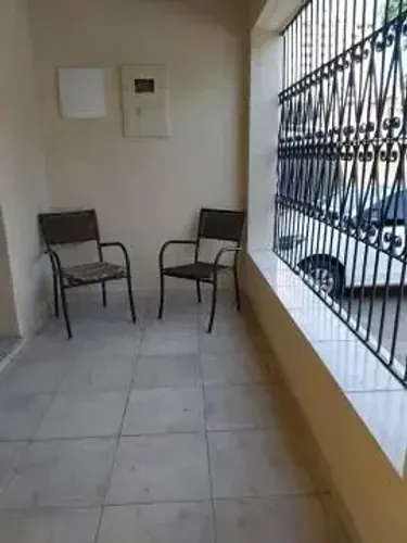 Sobrado para Venda em Santos, POMPÉIA, 4 dormitórios, 1 suíte, 3 banheiros, 2 vagas