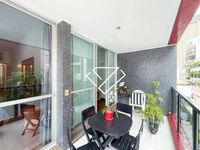 Apartamento com 2 quartos à venda, 92 m² e infraestrutura completa por R$ 2.500.000 - Ipan