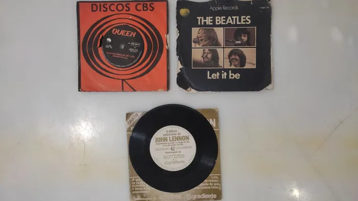 disco vinil compacto the beatles & queen & john lennon