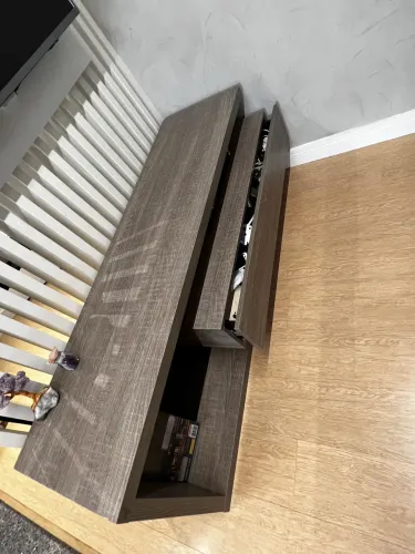 Rack para sala em madeira, estado de novo