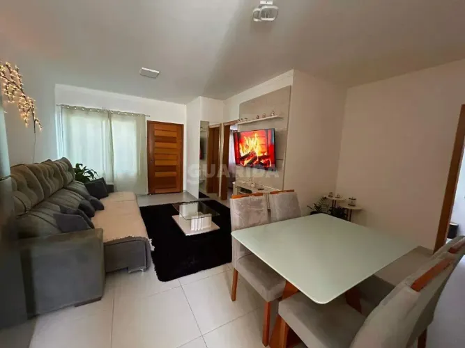 Casa totalmente mobiliada no Ecoville, pronta para morar!