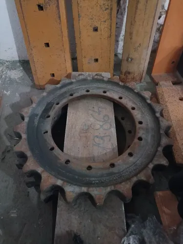 Roda Motriz da Escavadeira CAT 311/312